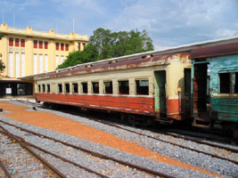 Cambodian train - exterior
