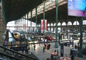 Inside Paris Gare du Nord. The Eurostar platforms are on the left.