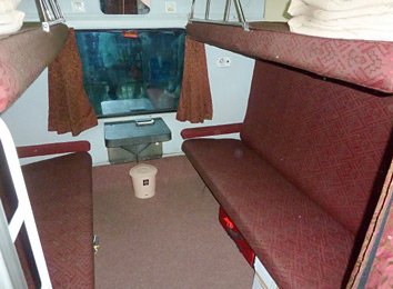 4-berth AC1 compartment on the Bombay to Delhi Rajdhani Express
