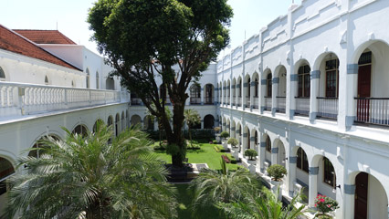 Hotel majapahit, an oasis in the city