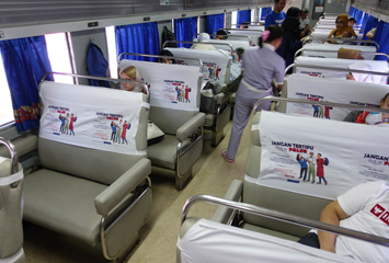 Bisnis class train seats