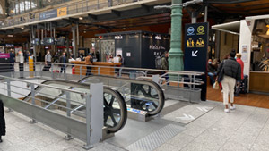 Escalators to metro & RER at Paris Gare du Nord