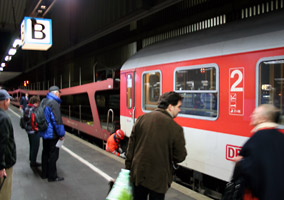DB Autozug ready to leave platform 20 at Dusseldorf