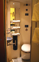 Shower & toilet in deluxe sleeper, DB Autozug