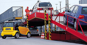 Loading the cars onto a German Motorail train...