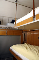 3-bed sleeper in night mode on the Auto Slaap Trein to Italy