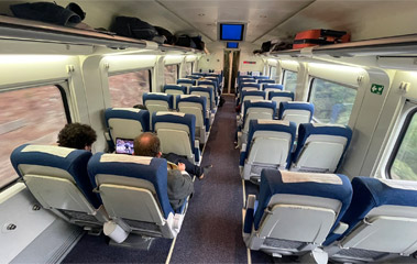 Standard (2nd) class seats