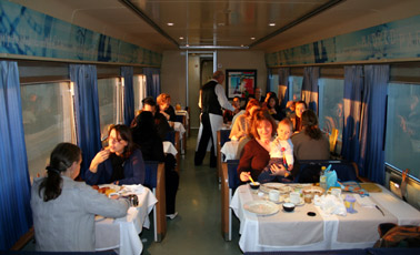 Breakfast on board the Paris to Madrid trainhotel