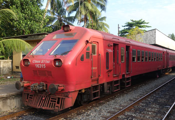 S11 train at Kalutara South