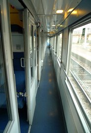 Thello couchette car corridor