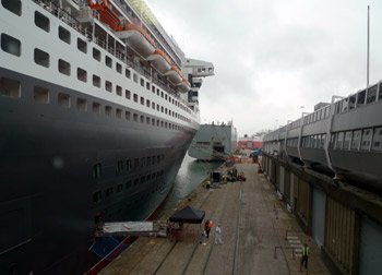 Queen Mary 2 arrived at Southampton QEII terminal