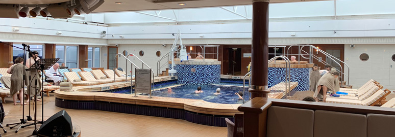Pavilion Pool on Queen Mary 2