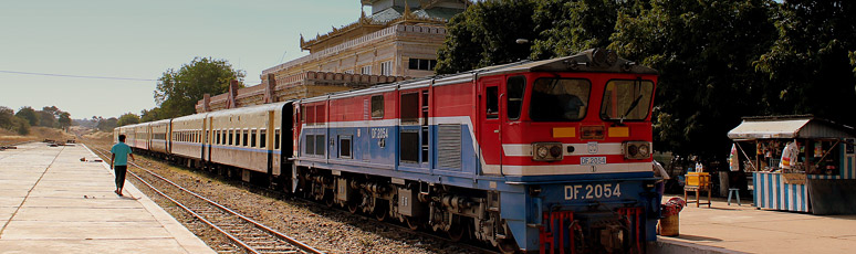 Train from Yangon arrived at Bagan