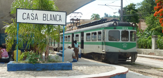 Hershey train at Havana Casablanca station