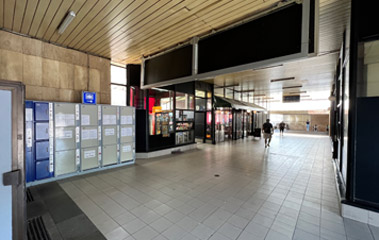 Passageway towards the tram station