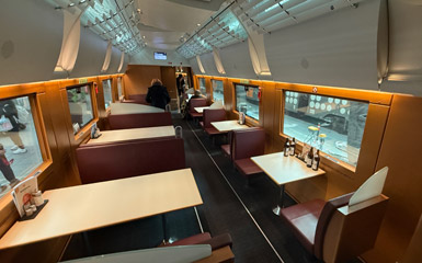 ICE1 restaurant car