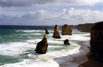 Great Ocean Road:  'The 12 apostles'