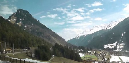 Taking the train through the Arlberg pass...