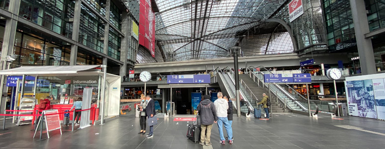 Berlin Hauptbahnhof Brief Station Guide