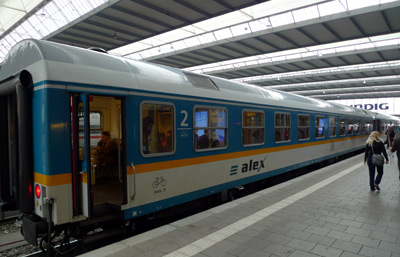 Best train options between prague and munich