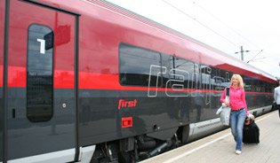 train vienna railjet trains salzburg austria tickets fares times oebb austrian railways innsbruck obb seat61 europe bb official check website