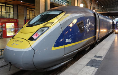 A Eurostar e320 train at London St Pancras