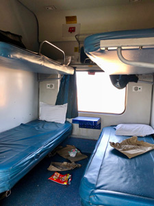 AC2:  Bay of four berths in daytime mode