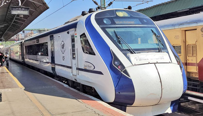 A Vande Bharat Express