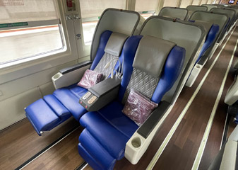 Eksekutif luxury class on Jakarta-Yogyakarta Argo Dwippanga train