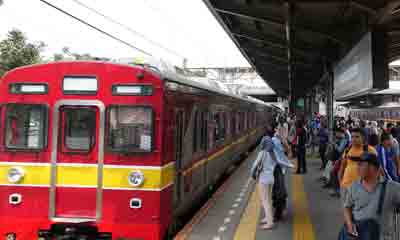 Suburban train from Tanah Abeng to Rangkasbitung