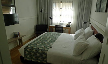 Room at the Lily & Bloom hotel, Tel Aviv