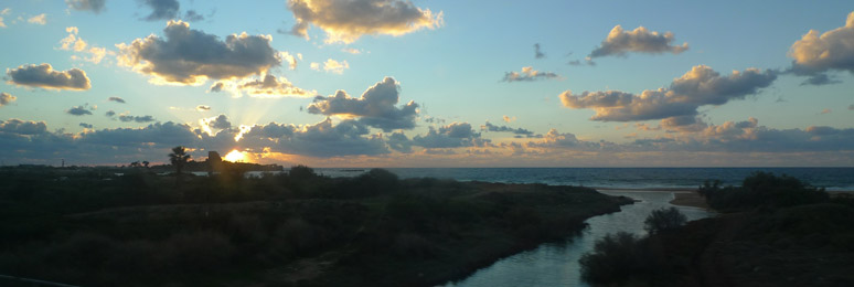 Sunset over the Med, seen from the train