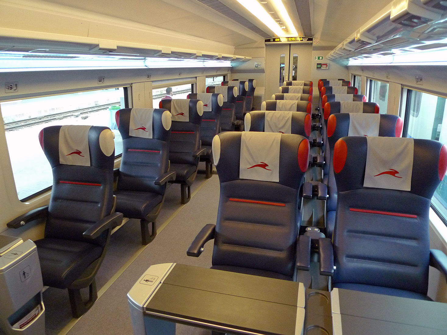 train travel italy seat 61