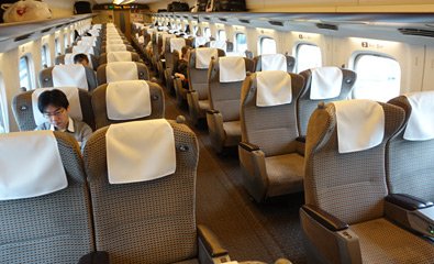 Green Car seats on an N700A shinkansen