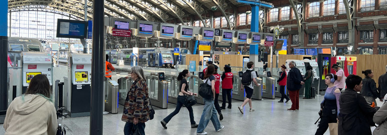 Lille Flandres ticket gates