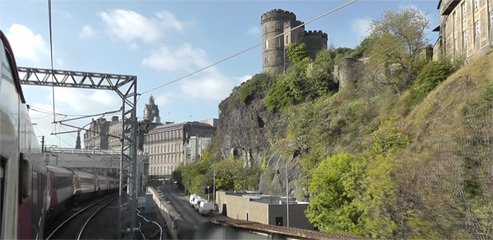 The train arrives at Edinburgh Waverley