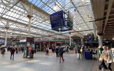 Edinburgh Waverley concourse