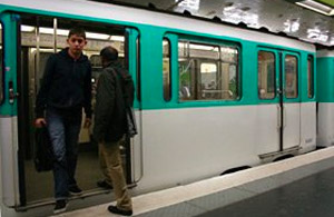 Paris metro train