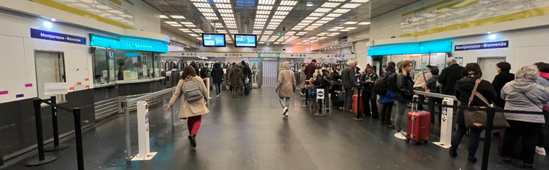 Montparnasse metro ticket hall