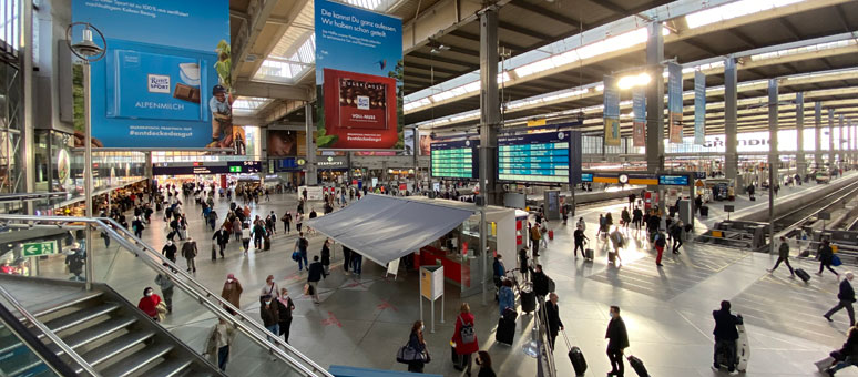 The concourse at Munich Hauptbahnhof