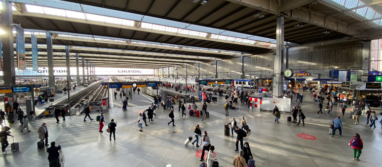 The concourse at Munich Hauptbahnhof