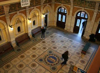 Inside Dunedin station's main hall...