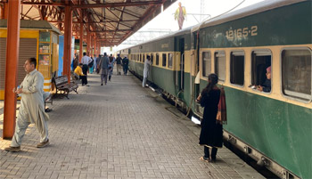 A Pakistan Railways express train 