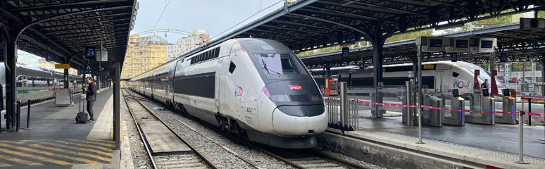 Platforms at Paris Gare de l'Est