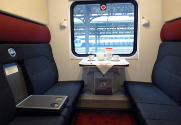 A 2-berth or 4-berth compartment in daytime mode