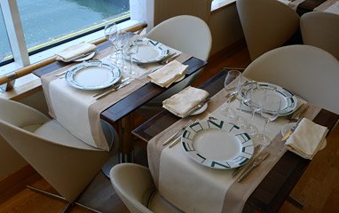 The ferry to Spain: La Flora restaurant on Brittany Ferries Pont Aven