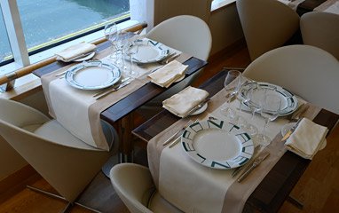 The ferry to Spain:  La Flora restaurant on Brittany Ferries Pont Aven