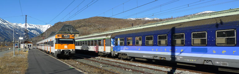 Sleeper train from Paris & local train to Barcelona, at Latour de Carol