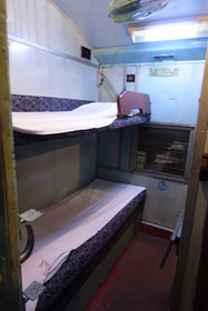 2-bed sleeper on Colombo to Badulla Night Mail train