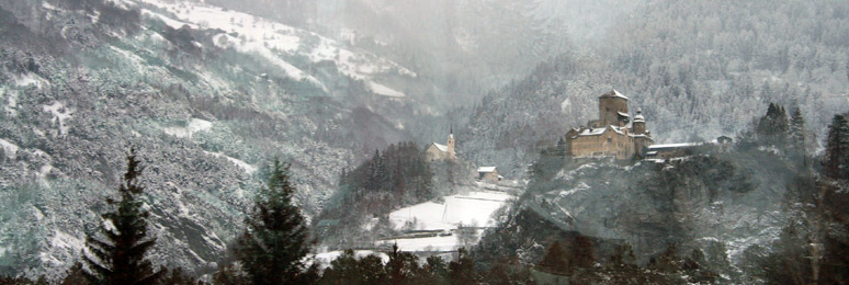 Hilltop castle between Chur & St Moritz